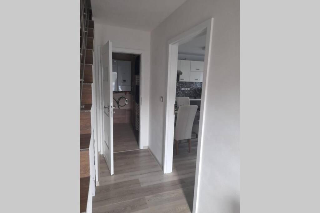 Domek Verunka v malebné vesničce na Jižní Moravě Svatoborice Esterno foto